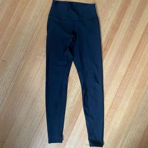 ALO yoga airlift leggings